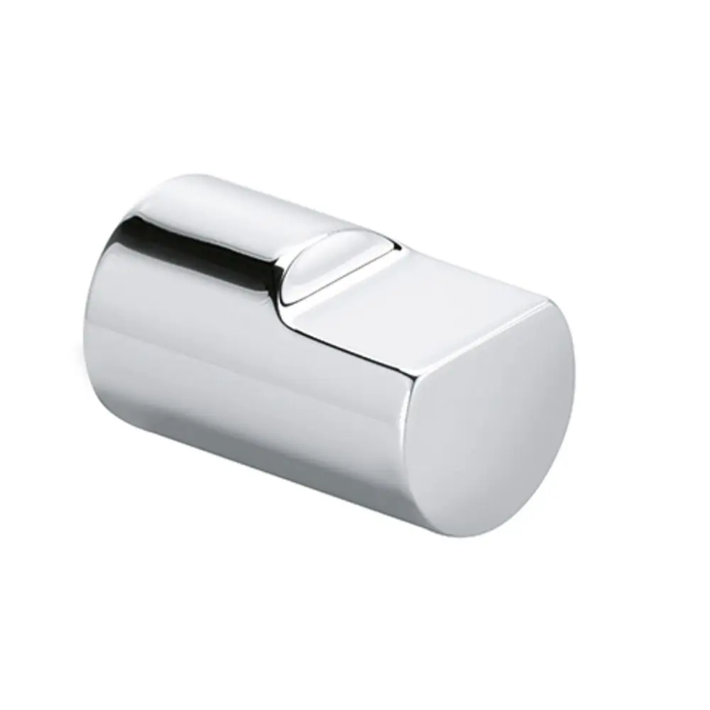 Chromfarbener Griff, hergestellt von Kludi, mit einer fließenden Form und einem Druckknopf. Ideal für moderne Badezimmerarmaturen.